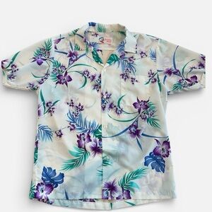 Shoreline Floral Men's Shirt in Purple and Green
